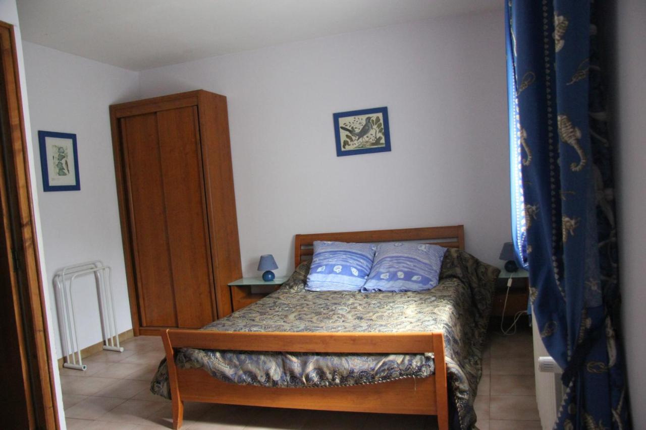 Chambre D'Hote "Chez Antoinette Et Charles" Santo-Pietro-di-Venaco エクステリア 写真