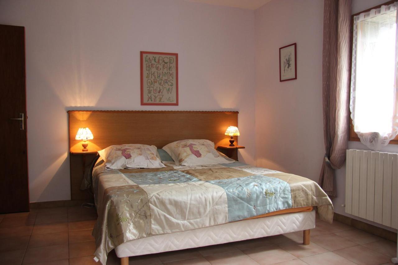 Chambre D'Hote "Chez Antoinette Et Charles" Santo-Pietro-di-Venaco エクステリア 写真